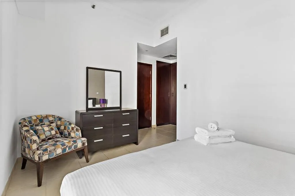 Apartmán 3-5 Mins Walk To Jbr 5-7 Mins To The Tram Dubaj