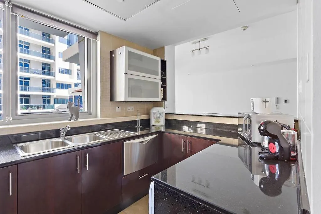 Apartmán 3-5 Mins Walk To Jbr 5-7 Mins To The Tram Dubaj 0*,